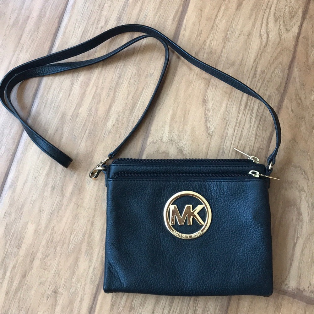 Michael Kors crossbody purse